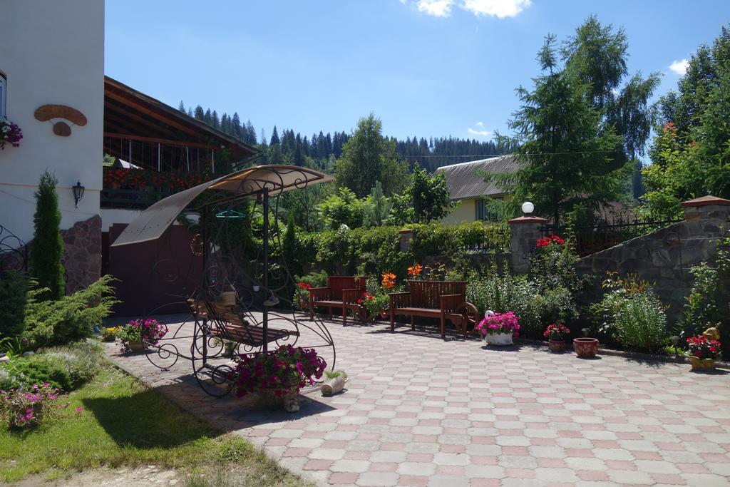 Hotel Ukrainochka Slavske Exterior foto